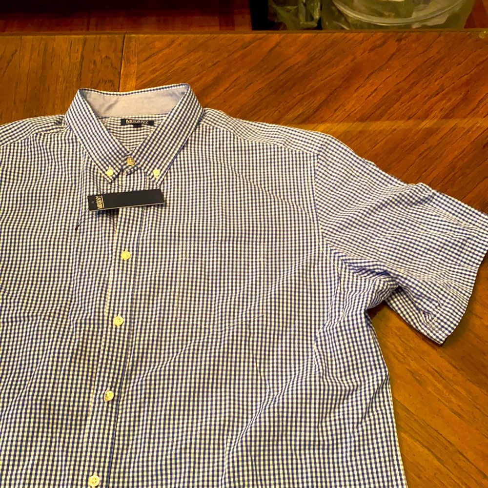 Short sleeve light blue checker shirt